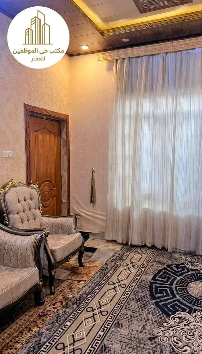 دار للايجار في حي رمضان ١٥٠ متر طابقين ٣ غرف نوم
الطابق الاول طارمة ، صحيات خارجية ، استقبال ، صالة ، مطبخ ، غرفة نوم و صحيات داخلية 

الطابق الثاني غرفتين نوم ، صالة و صحيات 

الايجار ٨٥٠ الف 

***********
***********
