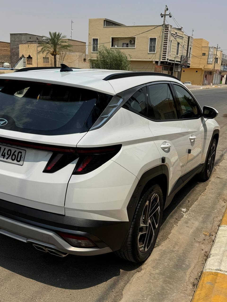 توسان 2025 مكفول ماشيه 16 سعر 216.  ***********
