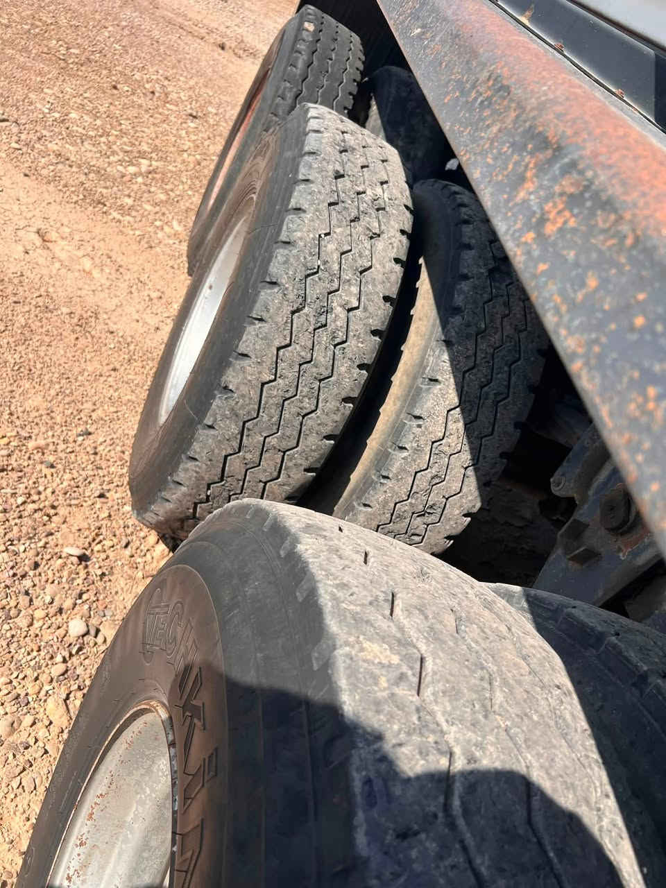 ملك نيسان البيع طول7.5.   ***********
