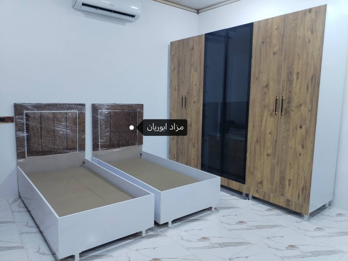 معرض فراش شغل ايد تفصال ب خشب اصلي ب انواع الوان ب انوع قياس متوفر ب اسرع وكت
نشترى غراض مستعمل اي شي عندك دزلي لل خاص غورف نوم كاونتر قنفات ديوان ميز طعام اراس جديد بل مستعمل كالار, السليمانية

نص مكتوب في الصور:
- مزاد ابوريان
- مزاد ابو ريان