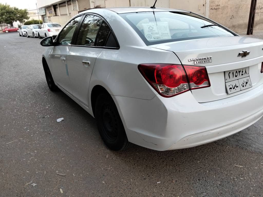 Chevrolet Cruze✨
2015📌
***********
شـوفـرلـیت كـروز
مـودیل 2015
﴿الضرر قطعتين و شبر حظ فقط﴾
مكينه 1.8
تبريد ثلج ❄️
گير محرك مضبوط
گير تومات
تحكم استيرن 
سنويه منتهي و شرط تحويل 

﴿*********** ﴾
الشراي يخابر 📞
مكان السياره كركوك 📍 كركوك, العراق
