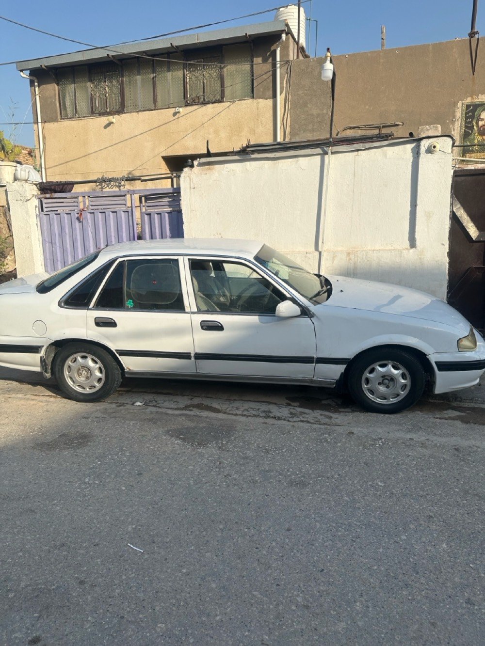 السلام عليكم
#للبيع 33 وبيه مجال بسيط

دايو برنس مديل 1995 رقم بغداد الماني مشروع وطني تحويل ثاني يوم 

كير اوتوماتيك محرك مفتوح حاويه جدد مكفولات 

السياره جديده بمعنى الكلمه مكفوله من الضربه و التبديل  شرط احله الصور 

سياره جاهزه من كلشي مال جناي 

كهربائيات كله شغاله عل وضع الشركه تخم تاير جديد حداديه جديده 

عنوان النجف حي المكرمه
***********