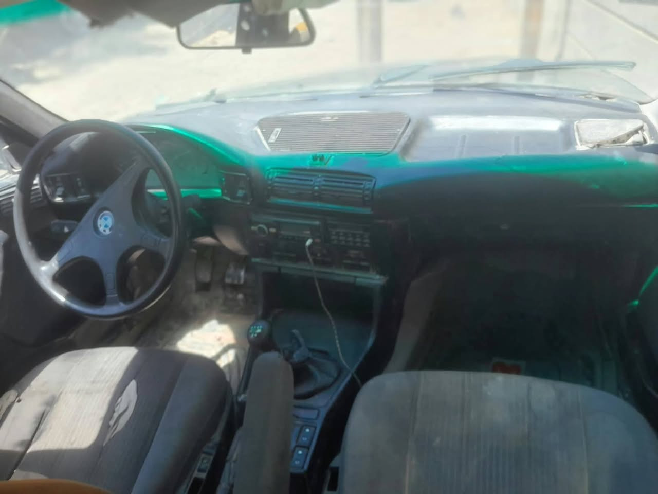 ٥٣٥ كير عادي مكينه مفتوح رقم انبار مميز 
كشرتها تخبل حيل حلوه مكينه وكير متعهد تبريد ثلج 
السياره تحتاج غرفه تعبانه 
عمبار كلج ميفصل لوي الدبل الخلفي طاك 
يدات بوب ٢ 
السعر ٣٠ وبي مجال ***********
