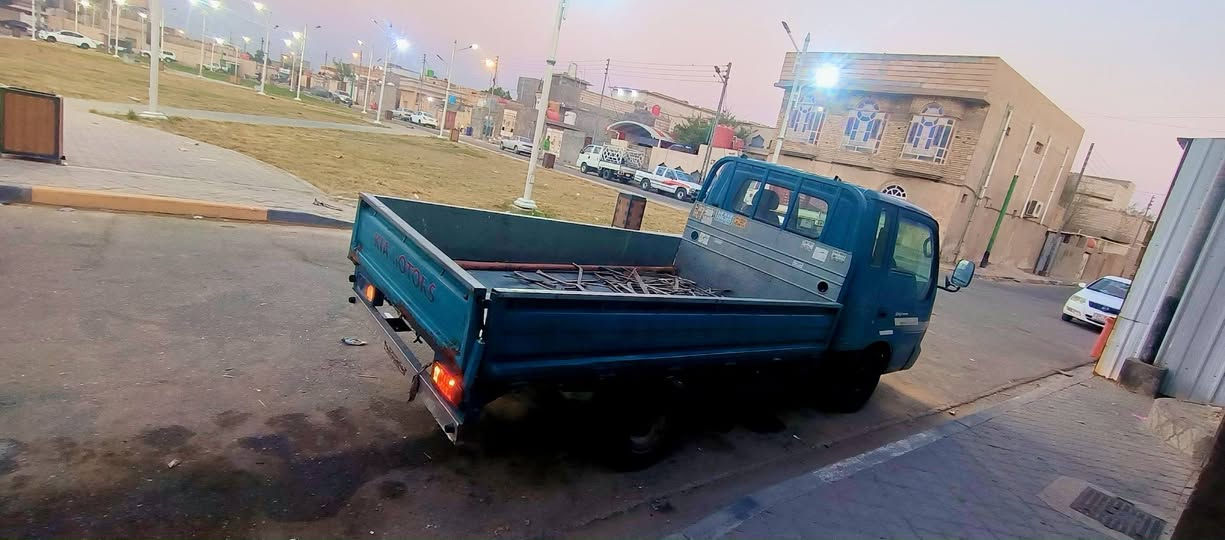 سلام عليكم كيا فونتيرا قماره قلاب للبيع موديل 2000  رقم بصرة شرط التحويل السياره حلوه شوفت عينك ومال شغل 
مكاني البصرة الزبير
سعرها 65 وبيها مجال للطيبين 

الاستفسار اتصال ع الرقم ***********/ ***********
