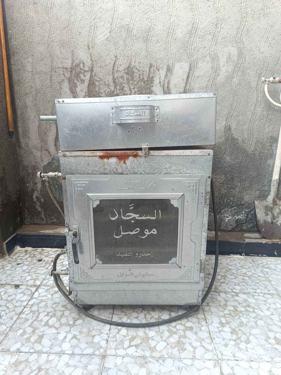 سلام عليكم فرن البيع وتصير خبازه العنون بابل قرب مجسر الثورة السعر 50.       الرقم ***********
