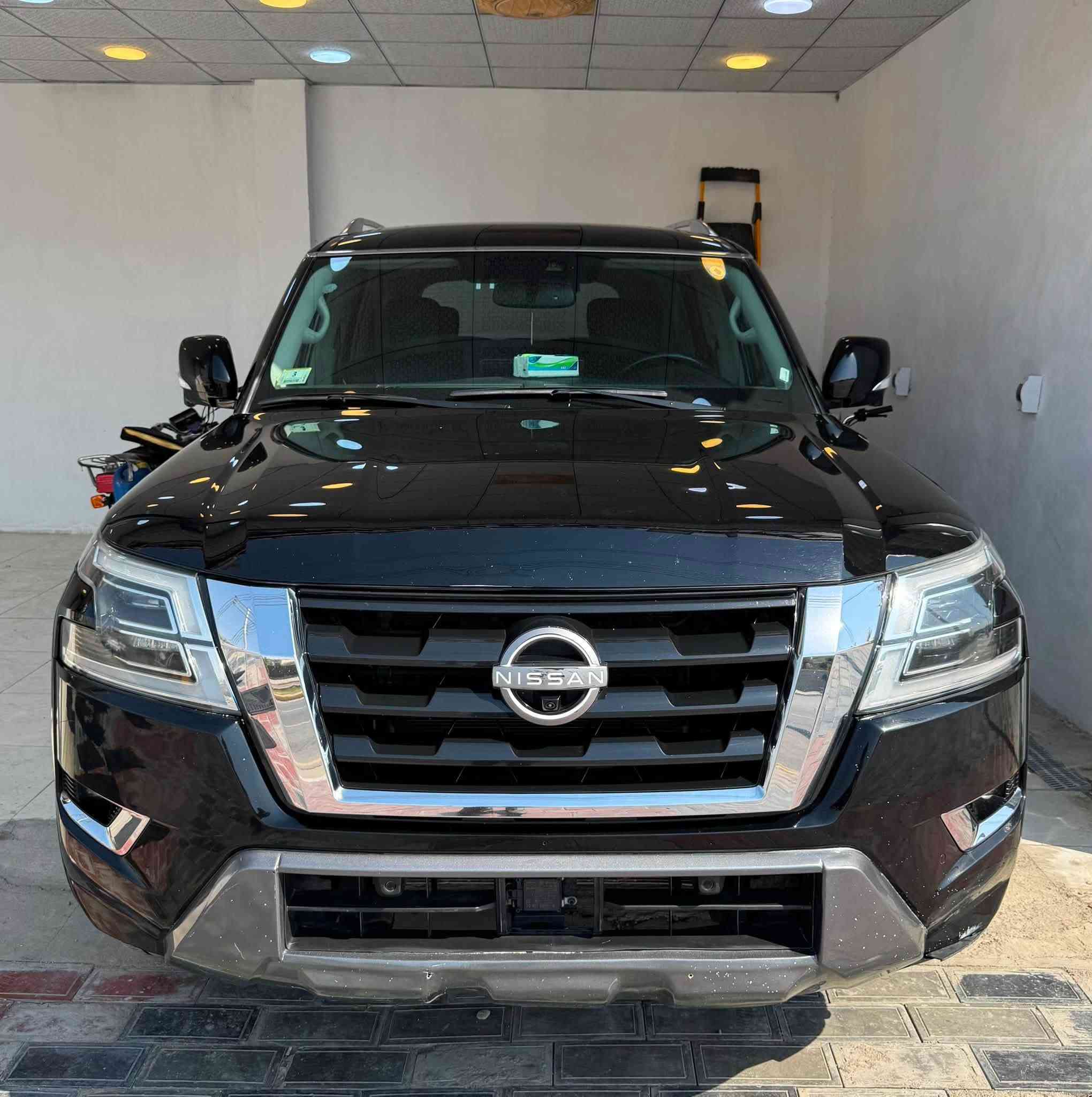 ((السعر 450 وبيها مجال ))

نيسان ارمادا 2024 مواصفات SL فول للاخير وارد امريكي كلين بدون حادث فقط بيها بارد اصبعين باقي كفاله سيارة جديد وفول للاخير بصمة فتحة 5 كامرات كشنات جلد كهرباء ذاكرة تدفئة تبريد ملكي فول رقم بغداد جديد باسمي تحويل ثاني يوم ماشية 76 الف كيلو  وكل نقص مابيها السعر 450 وبيها مجال للاستفسار ***********
