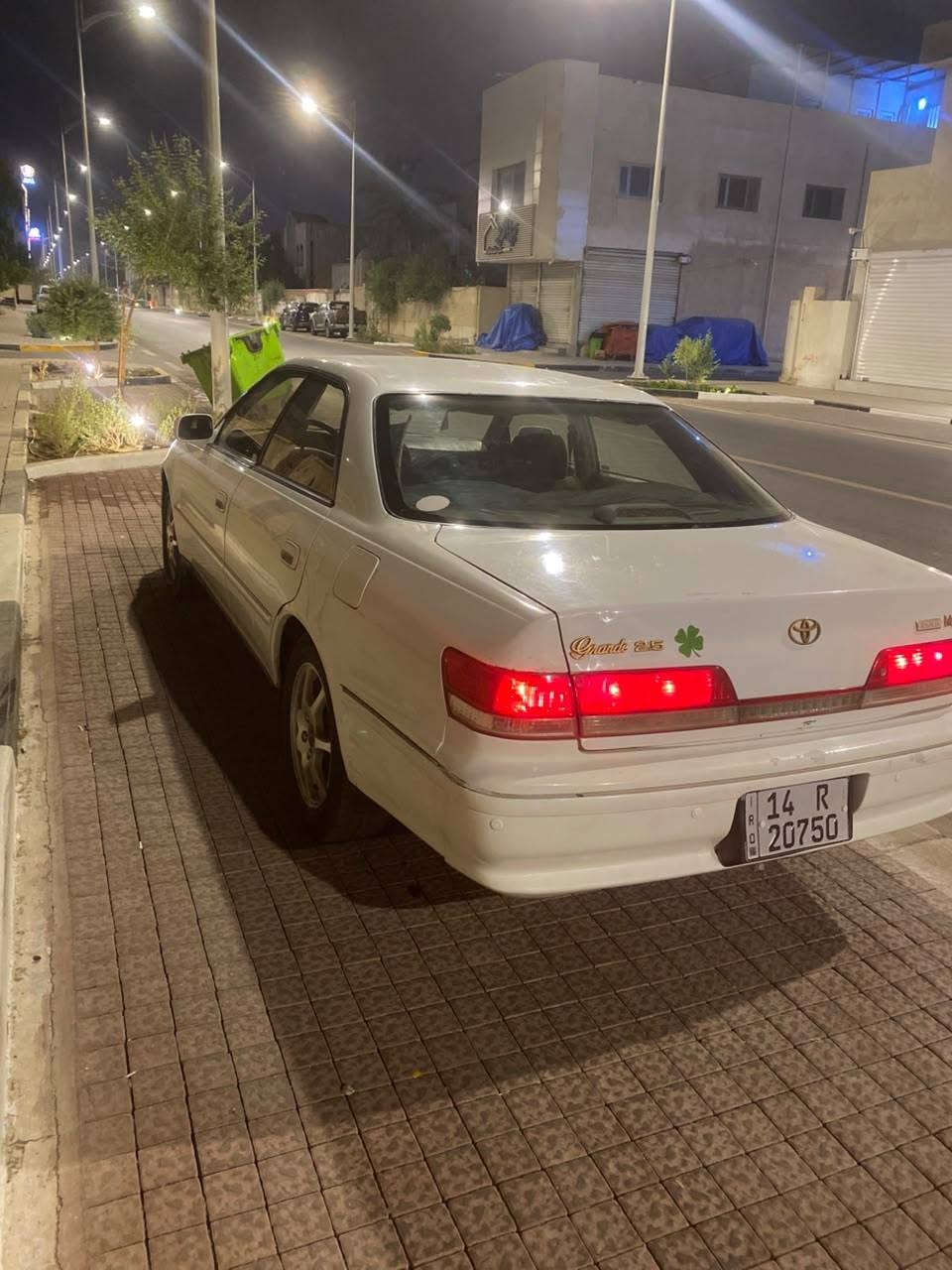 مارك • ٢٠٠٠ • مكينة ٢.٥
