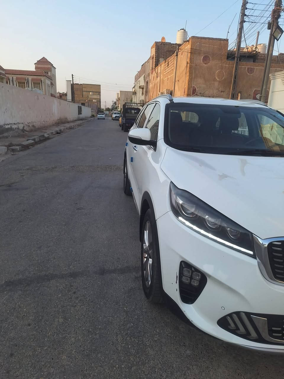 سلام عليكم سورنتو خليجي البيع 
رقم ميسان بسمي تحويل سنويه ورقم الحد30
ماشيه 91 كامل موصفات كير محرك ع وضع شركه 
سياره مكفوله كفاله عام تخم تاير تبرد سياره جاهزه
موديل 20 السعر 235 وبيه مجال الشراي 
مكاني ميسان ***********

