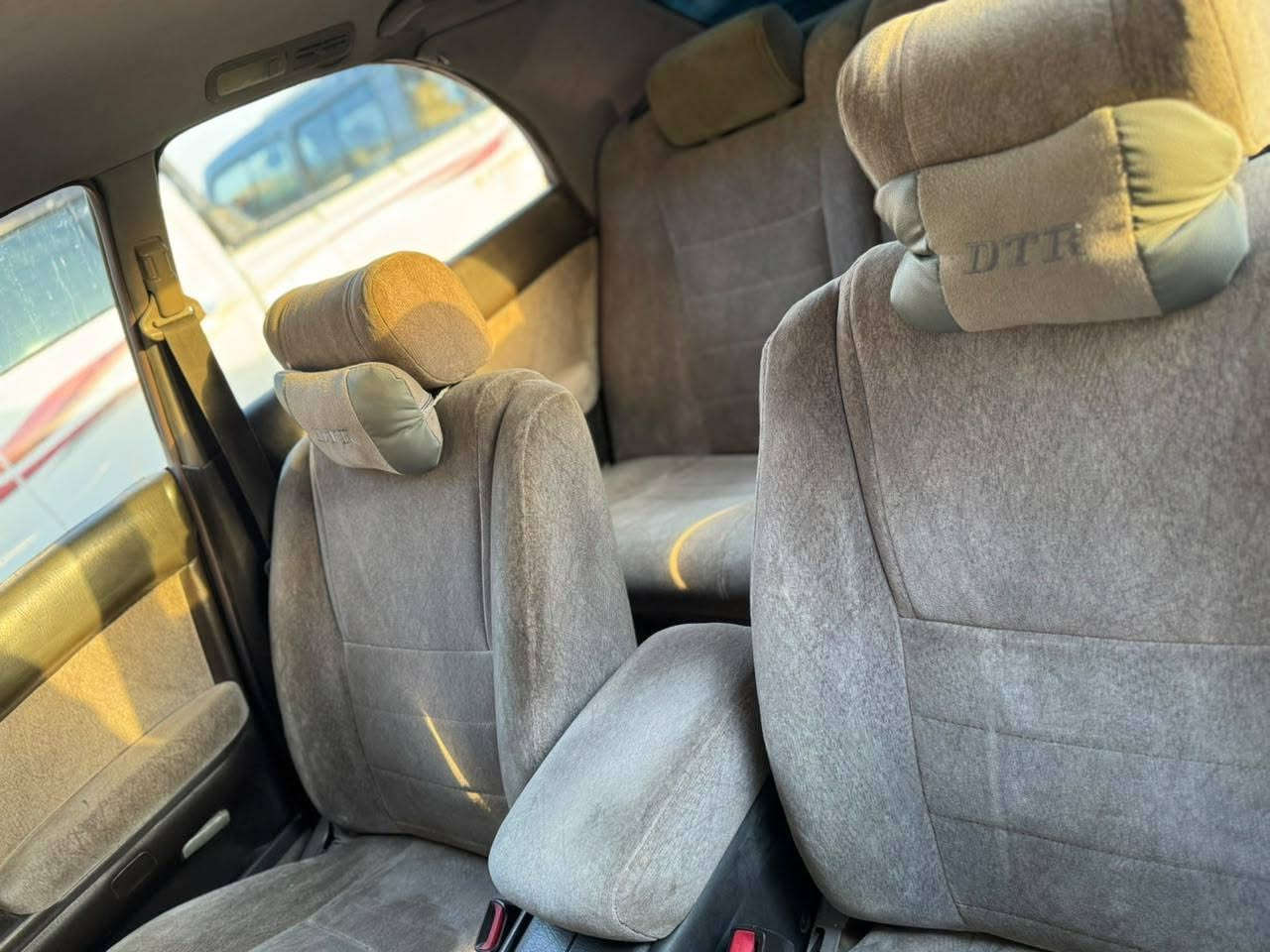 السلام عليكم
للبيع بطه منفصل تحويل مباشر رقم ناصريه 
دواخل عسلي بل جيس 
كفاله كص وعيب شرعي
حداده 80% نقص بس ربل كدام
تبريده نقصه فقط كمبريسر 
مكينه وكير جدد تايرات نص عمر
بيه ضربه بل جاملغ الخلفي اليمن 
العنوان البصره ابو الخصيب
***********
