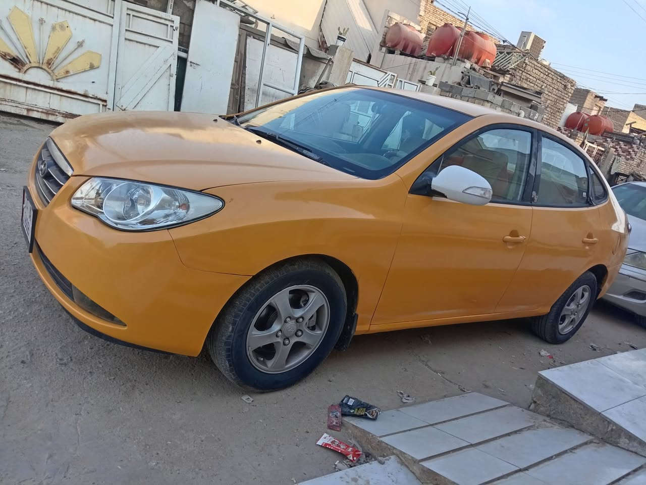 السلام عليكم سياره للبيع نوع النترا موديل 2011 وارد خليجي مكفوله من الضربه والتبديل سنويه جديده 2028 مشروع وطني رقم انكليزي مصفر هيئه وغرامات سياره جديده محرك كير تبريد حداده تخم تاير كله جديد ومكفول مكان السيارة ميسان السعر 78 الشراي يتصل *********** اااا ***********
