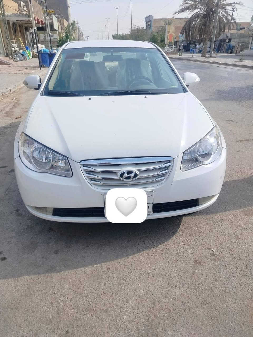السلام عليكم
النترا ١١ خليجي   
مواصفات 
محرك 1600 
اربع دسك 
اشاير مري
تحكم استيرن حساسات وكاميرا خلفية وشاشه
وويل كب
سياره كامله ما ذب عليها وحلوة ودواخل نظيفة وحلوة  
بيها 3 قطع صبغ وبارد حوض الجنطه 
السعر 85 وبيها مجال 
العنوان النجف الاشرف 
***********
