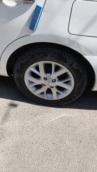 نيسان سني البيع موديل 2024 سياره ماشيه 41الف سعر ١١٢بيها مجال سياره فو...