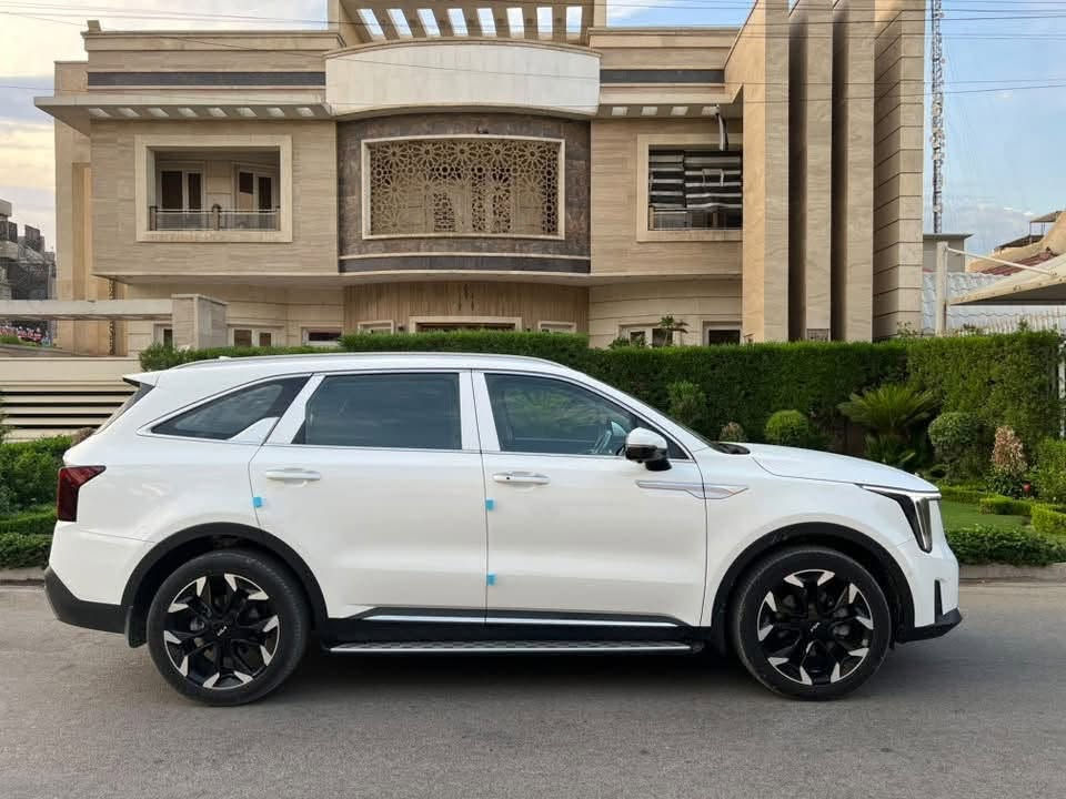 سلام وعليكم
كيا سورنتو 2025 زيرو Vip
فور اكس 
فول مواصفات عدا البنروما 
ماشية شي قليل 
رقم اربيل شركة اكدال 
ام الضمان 5 سنوات 
6 سلندر 
سنوية بسمي تريد وكالة تريد تحويل 
مكفولة كفالة عامة 
من الزلغ 
فول مواصفات 
داتشو 
4 كامرات 
رادار امامي وخلفي 
توقف ذاتي 
كشنات جلد  تدفئة تبريد 
كشن خزن 
ويل 20 سايد بريك بصمة 
دمام خلفي اوتو هولد 
شفتات ستيرن تبريد ثلاث قطع سبعة راكب شاحن موبايل 
مثبت سرعة تحكم ستيرن 
طفاية درع حماية للراديتر دوسات خارجية كامرة وية الاشارة وبعد بيهة هواي مواصفات ال فور اكس معروفة 
مكاني بغداد زيونة 
الاستفسار 
***********
