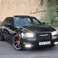 كرايسلر 300s • ٢٠١٩ • ٨٢٠٠٠ مايل