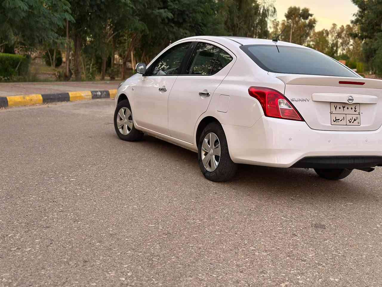 نيسان لاکشمی بای ٢٠١٩بی بۆیاغ بی نوقسانی زۆر جوان دوسی ساردی بچوکی هەیە تەرزەی نیە سەنەوی نوییە بەشەرتی گیرو مەکینەو تەحویل وغرامە شوین 
دەوربەر کەلار
سعر ٩٧معامەلەکی کەم
***********
