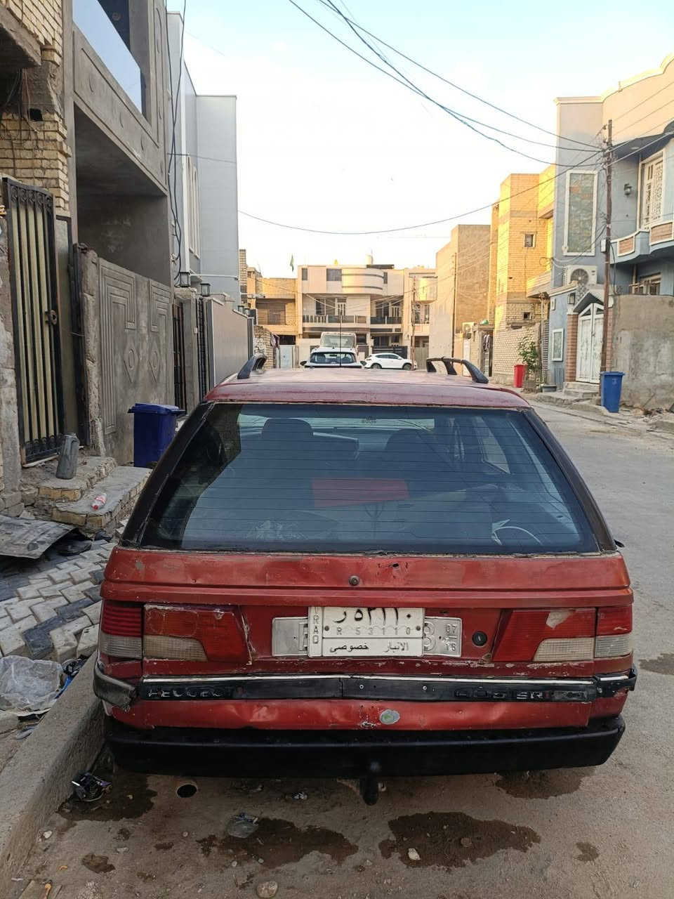 السلام عليكم بيجو فرنسي ستيشن رقم انبار مكينه وكير كورلا اوتماتيك حداديه اماميه نضيف  السعر 15ورقه وبيها مجال بسيط الاتصال *********** مكانها بغداد قرب مرور الرستميه بغداد, العراق
