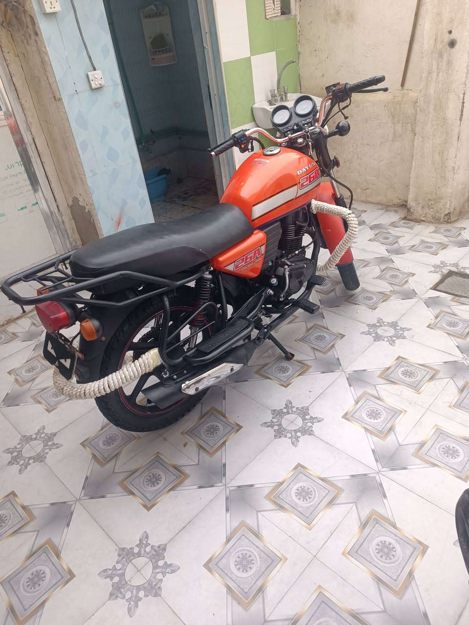 دايون نفخ • ٢٠٢٢ • ٢٠٠