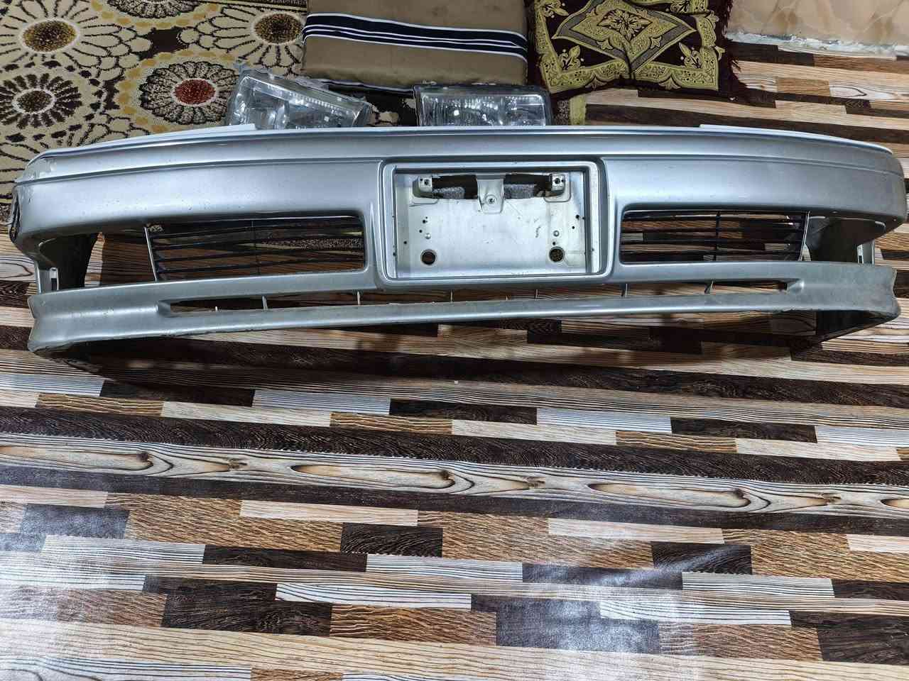 سلام عليكم غراض سيارة رأس الثور (شباك\دعاميه\لايتات) للبيع عنوان البصرة  للاستفسار ***********
