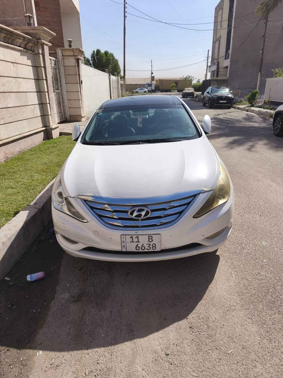 سوناتا ٢٠١١ • بصمه بانوراما • داخل جلد