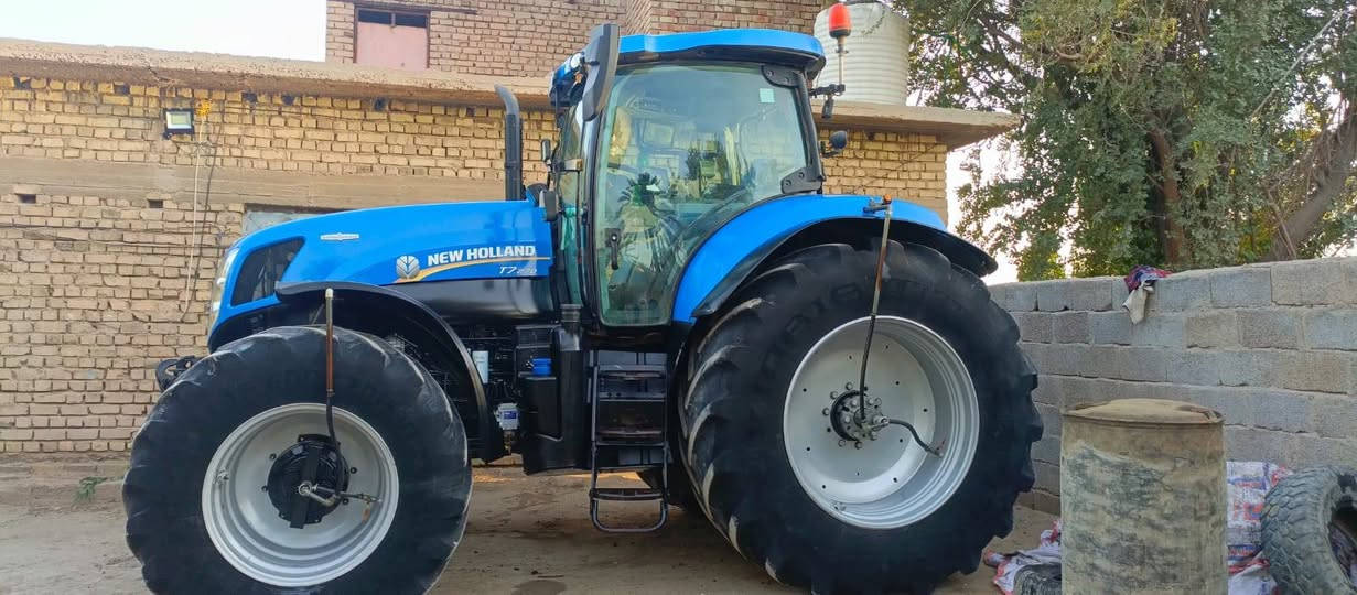 للبيع ٢٧٠جديده كلش فول مواصفات بيه تاير خلفي جديد السعر ٦ شدات ونصف وبيه مجال
***********
