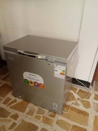 مجمدة 8 قدم Denka دنكا نظيفة جدا سعر 200 ألف بغداد حي الإعلام  0770071...