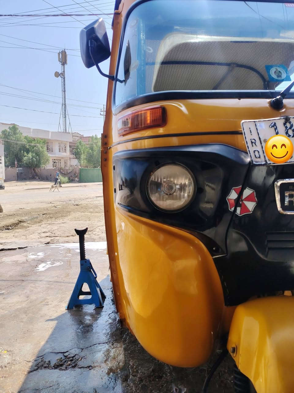 سلام عليكم تكتك للبيع موديل 21 رقم نكليزي سعرها ٦ مليون و٦٠٠ بيها مجال بسيط 
***********

نص مكتوب في الصور:
- 😄