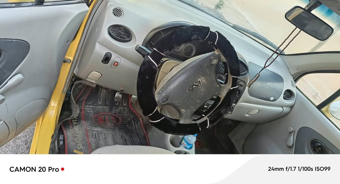 سيارة كوكو للبيع الكير و المحرك شرط تدفئة شغالة التبريد الغراض موجودة بس ما بي غاز رقم بغداد مشروع وطني النظافة كدام العين ما بيها شيء  اني شرعيها هيئة و غرامات صفرر ما عليها اي شيء العنوان الموصل مزارع زيونة للتواصل *********** غير متواجد على الفيسبوك  السعر 25 .
