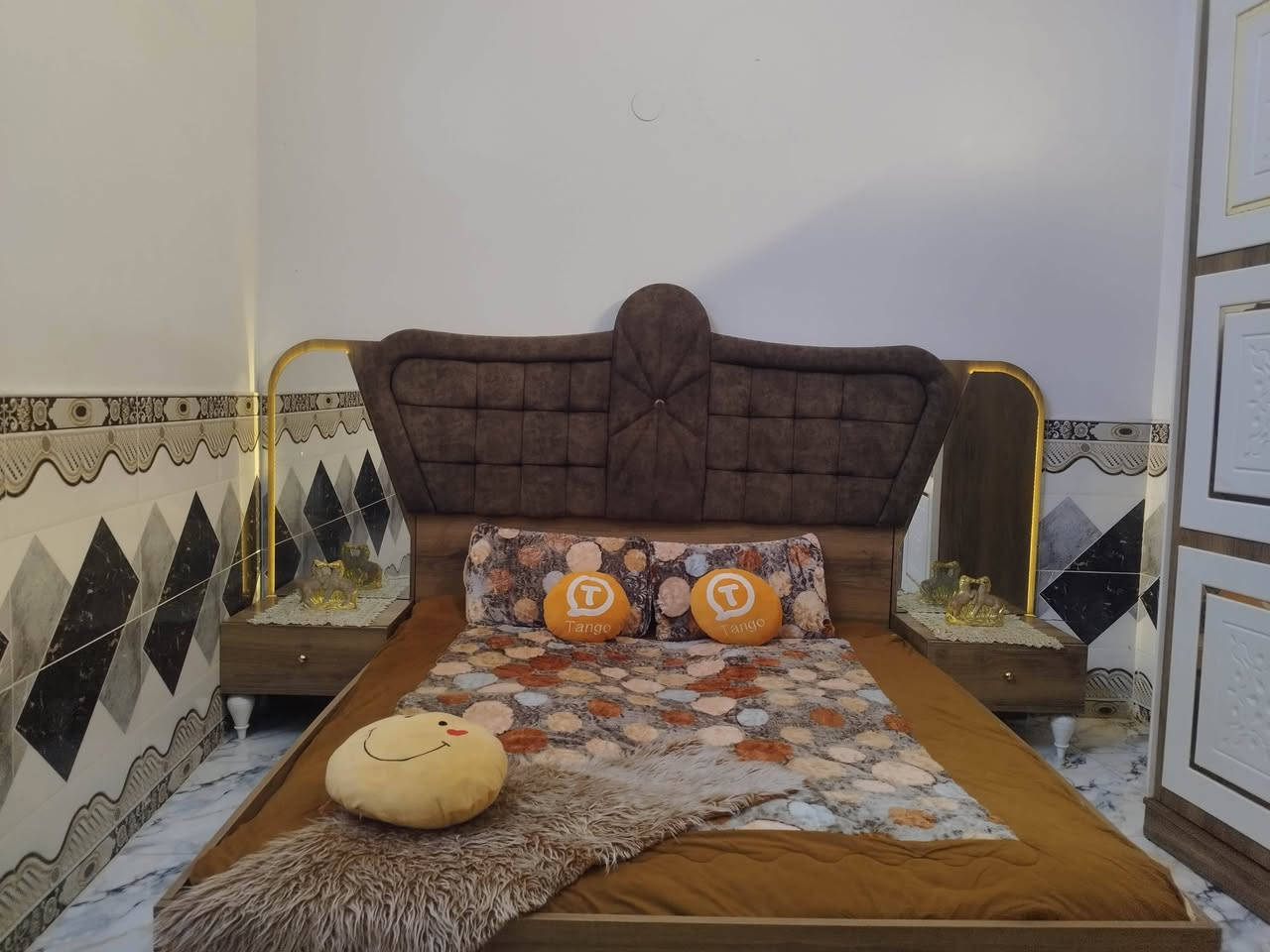 السلام عليكم غرفه تركيا للبيع استفسار على رقم التليفون وعلى الواتساب***********
