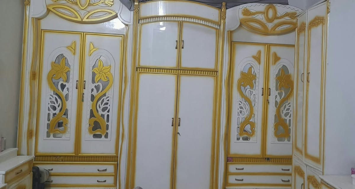 غرفه اخشاب • خشب عراقي • ٦ أبواب