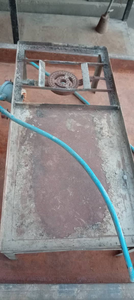 طباخ ومهداره  للبيع الاستفسار خاص
