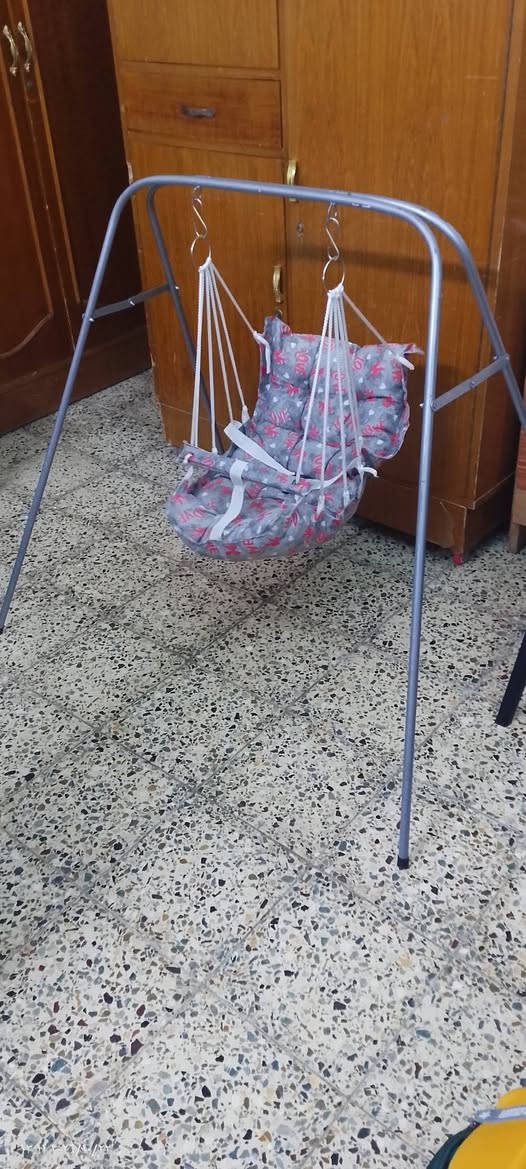 مرجوحة أطفال • حي الجهاد بغداد • سليمة