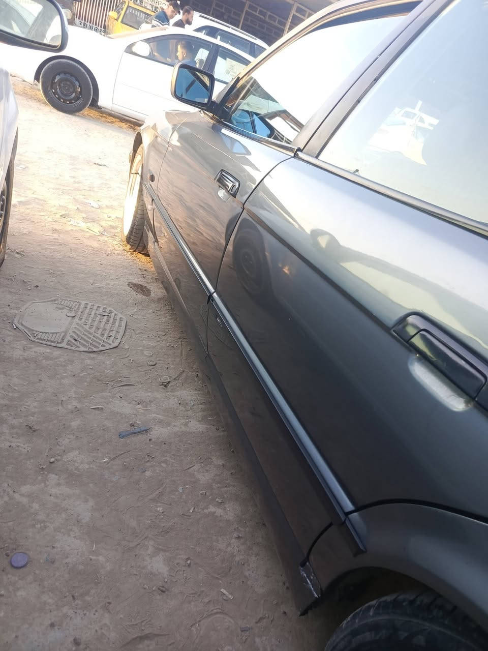 35نضيف محرك مفتوح 30مبدل قبل فتره جديد وكير كفاله كشنات جلد وياله البنا تبريد حلو وارد يابان منظومة زنون ماكو جطل ولا واحد بلاديه .للاستفسار ***********
