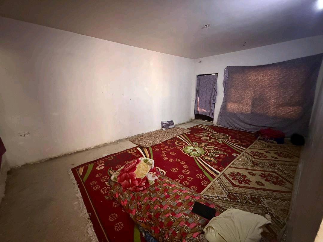 بيت للبيع مساحه ٦٥٠ متر زراعي العنوان بوب الشام قرية البوعليان المواصفات
٤ غرف نوم كبيره مطبخ واسع جدا استقبال كبير كراج يتحمل ٥ سيارات حديقه اماميه مساحه واسعه وحديقه خلفيه أيضا كبيره
السعر ١١٠ مليون وبيه مجال بسيط للشراي الاتصال صاحب الدار ***********
