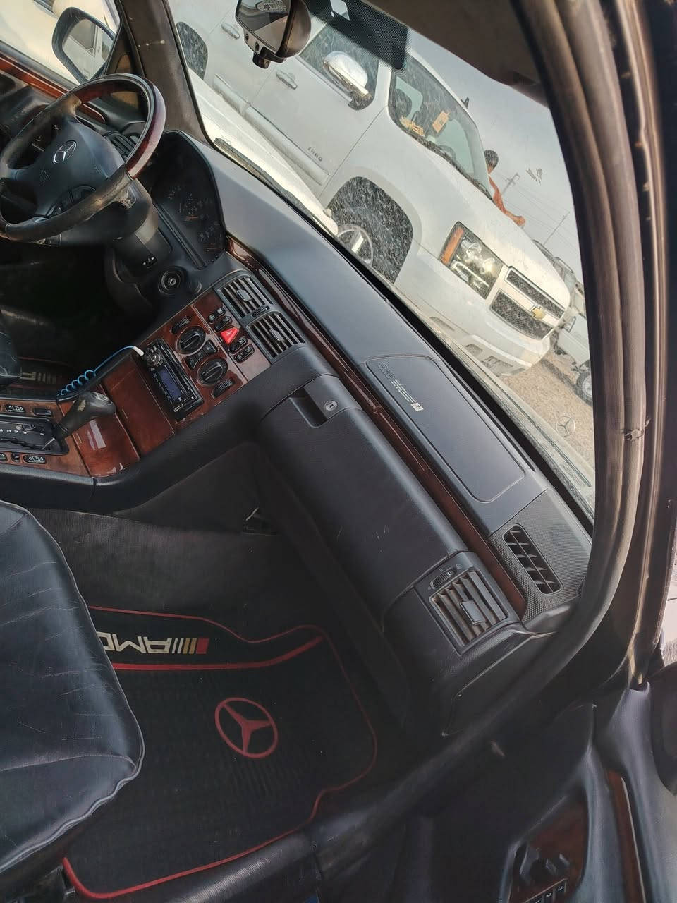 مرسيدس • موديل ٩٦ • رقم اربيل