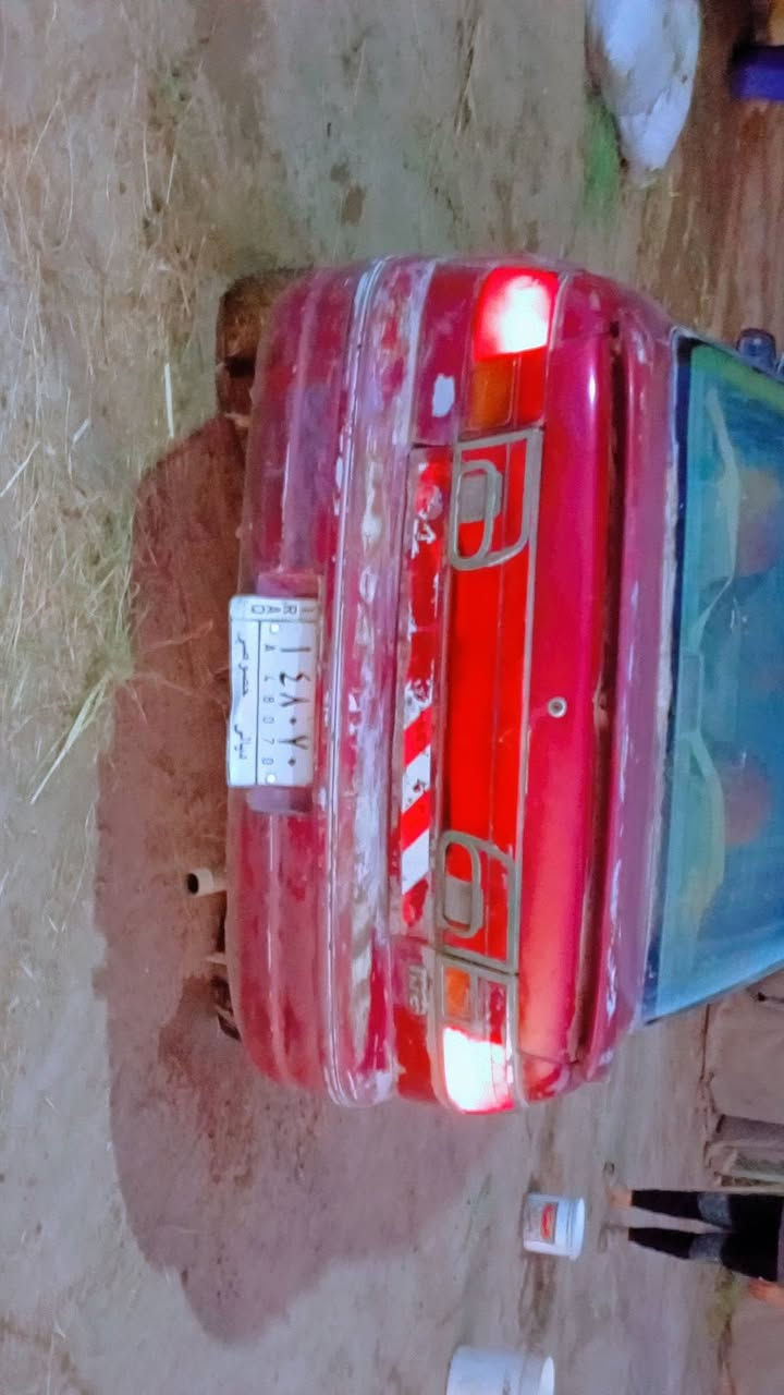 السلام عليكم 
كيا سيفا للبيع 
سياره نضيفه جداً 
تايرات جدد 
والرقم ديالى 
محرك خير من الله 
لأي استفسار او السعر مراسله خاص 
او الاتصال على الرقم ***********
