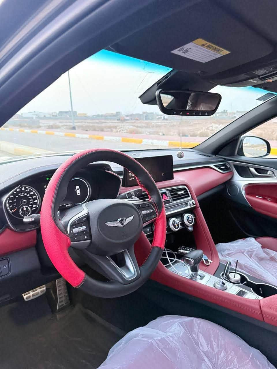 للبيع

GENESIS/G70 /2023

2.0T

المواصفات:  

. بانوراما 

• كشنات تدفئة  

• كشنات تبريد

• تدفىة بلمقود  

• وضعيات قيادة (Eco / Comfort / Sport / Sport+ / Custom)  

رادارات 360 درجة

• Auto Hold  

• داخلية جلد احمر  فخم  

• شاشة وسطية كبيرة  

• عدادات ديجيتال  

• رادارات (أمامي + خلفي + جانبي)  

• كشنات كهرباء  

• نظام الحفاظ على المسار  

• مثبت سرعة تفاعلي  

• قيادة شبه ذاتية  

• دخول ذكي + إنارة ترحيبية  

• إضاءة مرايا ترحيبية  

• لايت LED أمامي وخلفي  

الحالة:  

• حادث خفيف جداً 
خشم البنيد راجع بارد فقط 
بدون ايرباك بدون لغود بدون شواصي 
سيارة اي نقص مابيها تايرات جدد شادلها 
 
السياره معوقيين 
 العنوان : الانبار الرمادي 

 السعر 205

للتواصل :***********
