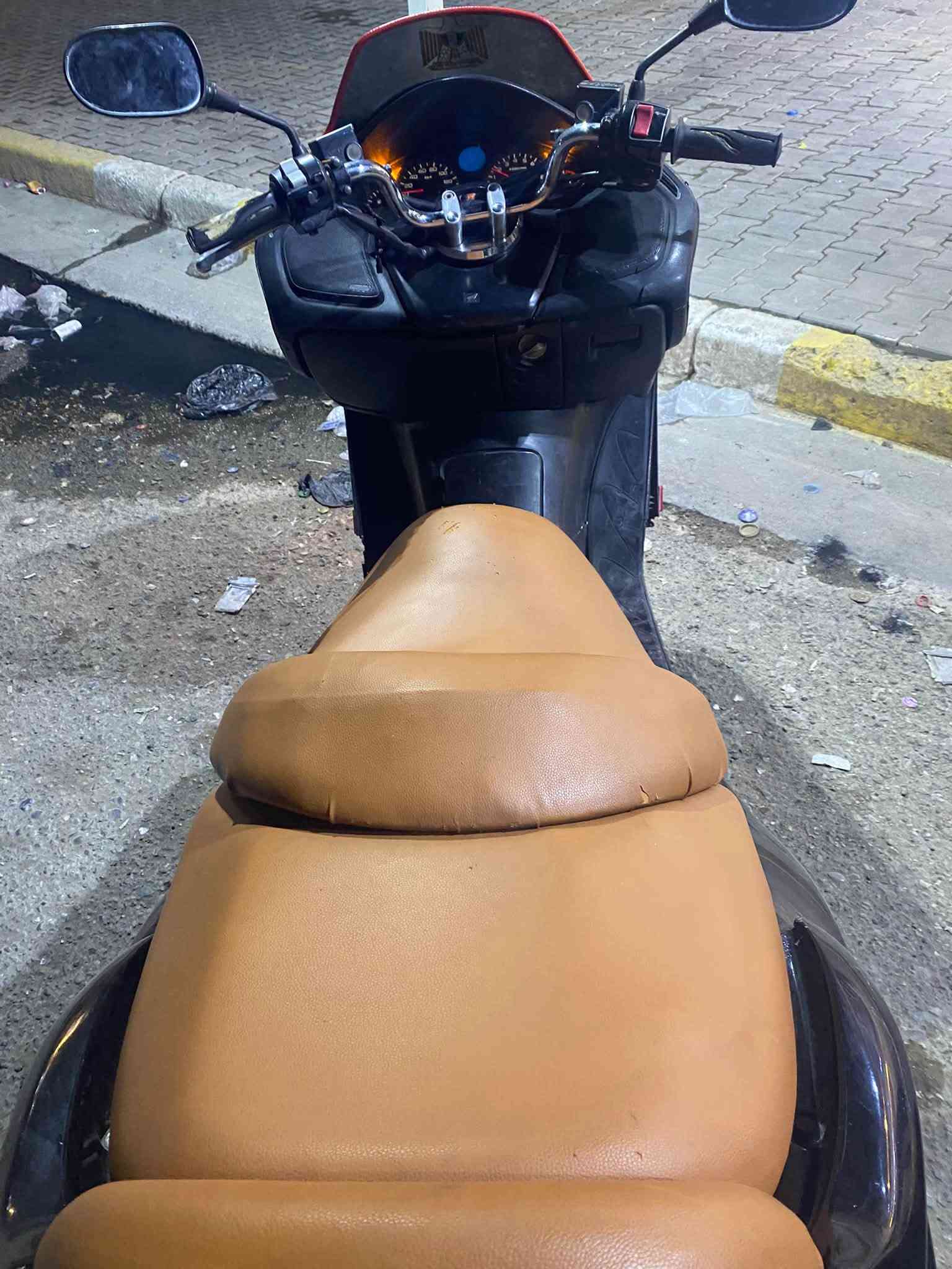 فورزه صفر 8بيها تلحيضات البيع او مراوس مكاني بغداد حسينيه وهذا رقمي ***********قيم بل يرضي بي الله وخذ

