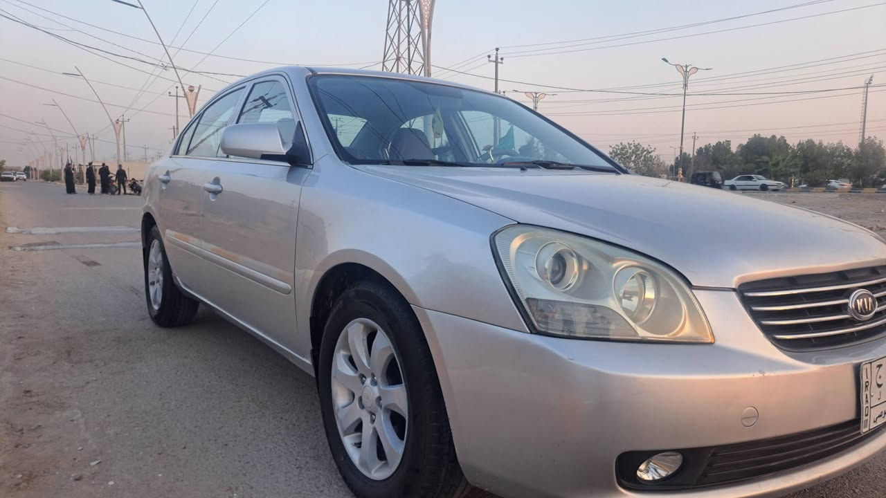 كيه اوبتمه مقدس 2007 ...

المو شراي لا يتعب روحه 
سياره فول مواصفات  
جديده سياره ماشيه 186 الف ...
مابيه قطره خياس  مصبوغه حزام جماليه ..
مكينه 2700 اقتصاديه حساس واحد 
سياره مال جناني بس محتاج فلوس وريد ابيع 
مكان سياره ناصريه ...
سعره 80 وبيه مجال ....
رقم الاتصال ...
‎***********
