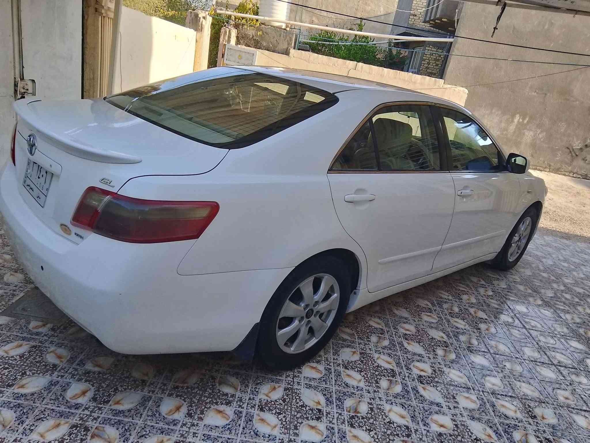 السلام عليكم
كامري للبيع خليجي رقم بابل محرك كير حاويه حداديه نضيفه جدا كفاله من الصبغ والضربه ***********
