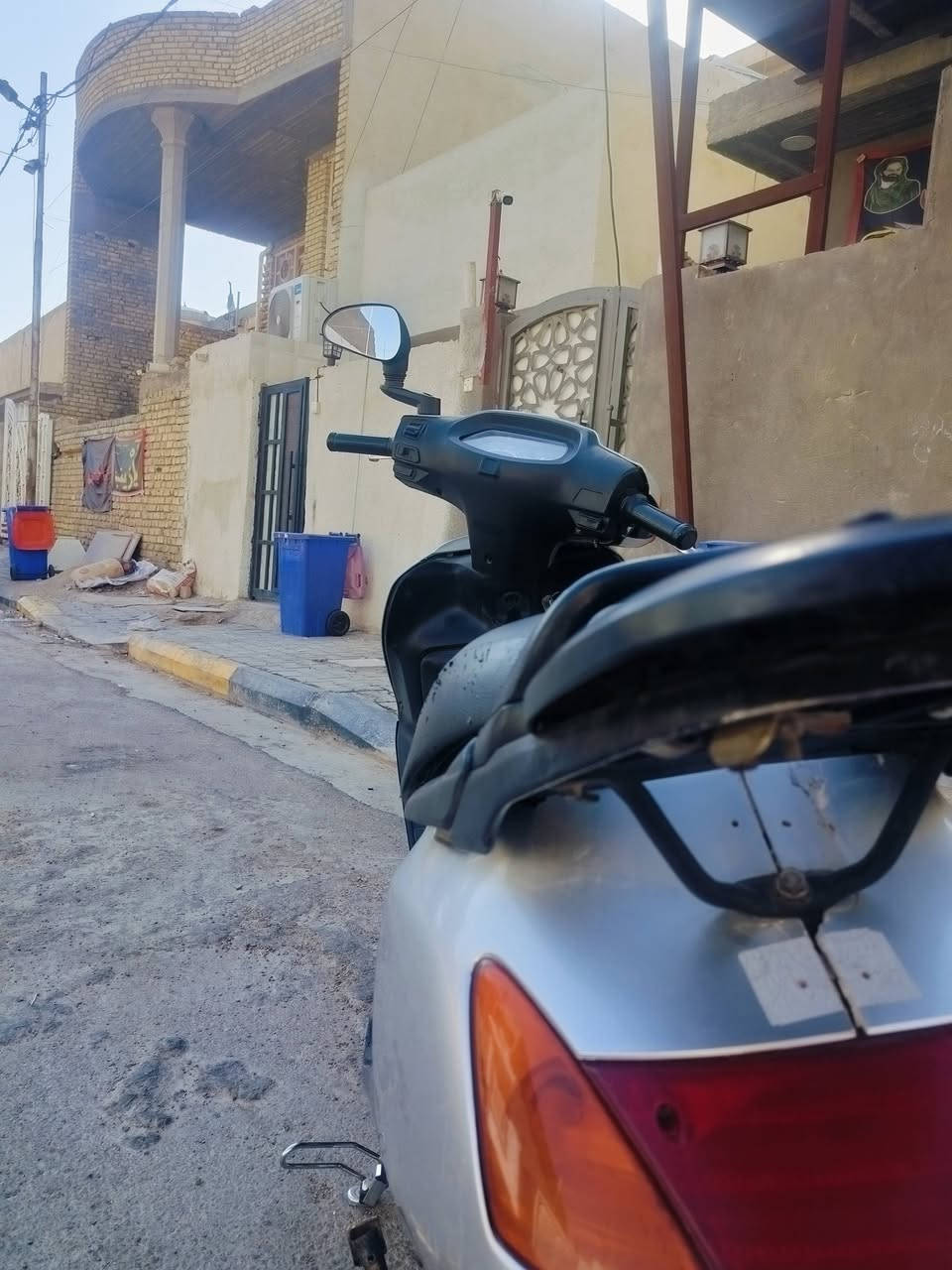 سلام عليكم  هاي دراجه للبيع ما مفتوحه عنواني بالطشاش سعرها 650 هذا الرقم*********** ❤❤
