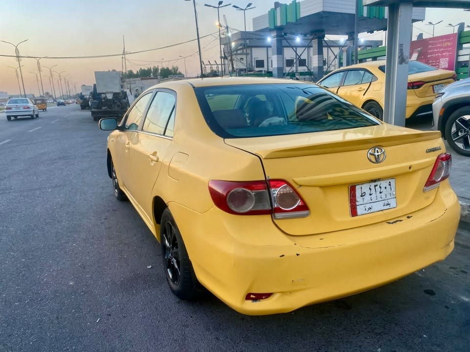 كورلا 2011 خليجي محرك 1800 XLE
السعر 112 
***********
