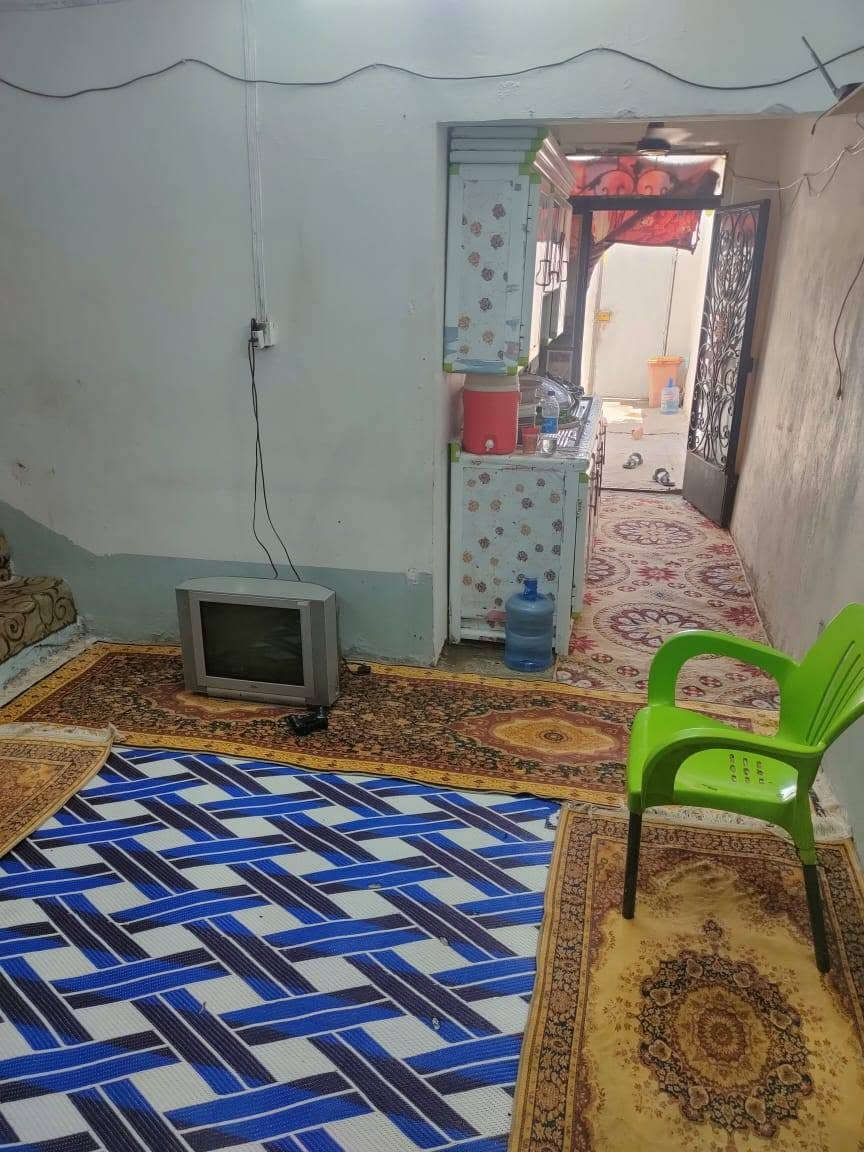 قرية الغدير • ١٠٠م • غرفة وصالة
