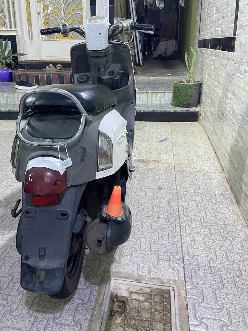بوليس • مكينة ناعمة • بدها باتري