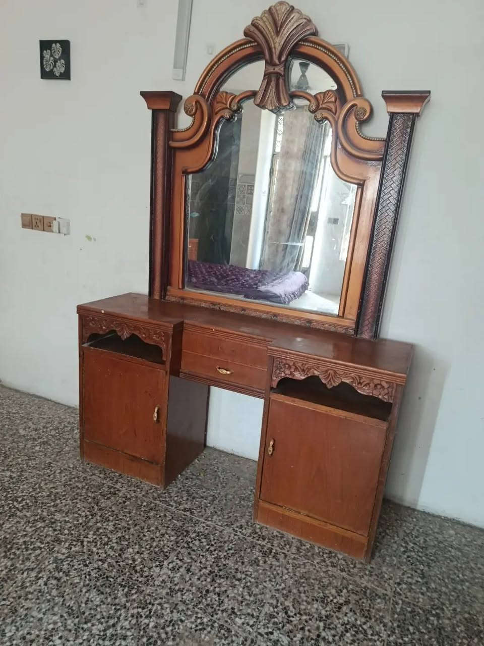 السلام عليكم من رخصة الادمن كنتور وميز وجرباية للبيع قيم واخذ باليرضى الله الكمالية حي المعوقين *********** واتساب
