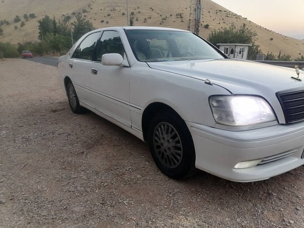 مةليكةبراوة٢٠٠٢ مةكينةd4 175 بيدةعموليدراو بيشوبشتي كةبسة تةبريدلةسةرسويج ٣دوگمةي بةردةية بةسمةية شةغالة شاشةئايبادة هةموگياني بةشةرتي ١٠٠فيتةر جوارتايةتازةي لةزيرداية بيشو دواي تازةداگيراوة نمونةي جوانية كارةباي هةموبةشةرت بيشودواي كريستالة ليدو زينؤنة  رادارة سعر٣٩گةلاوموعامةلةية شوين سليماني *********** السليمانية, العراق
