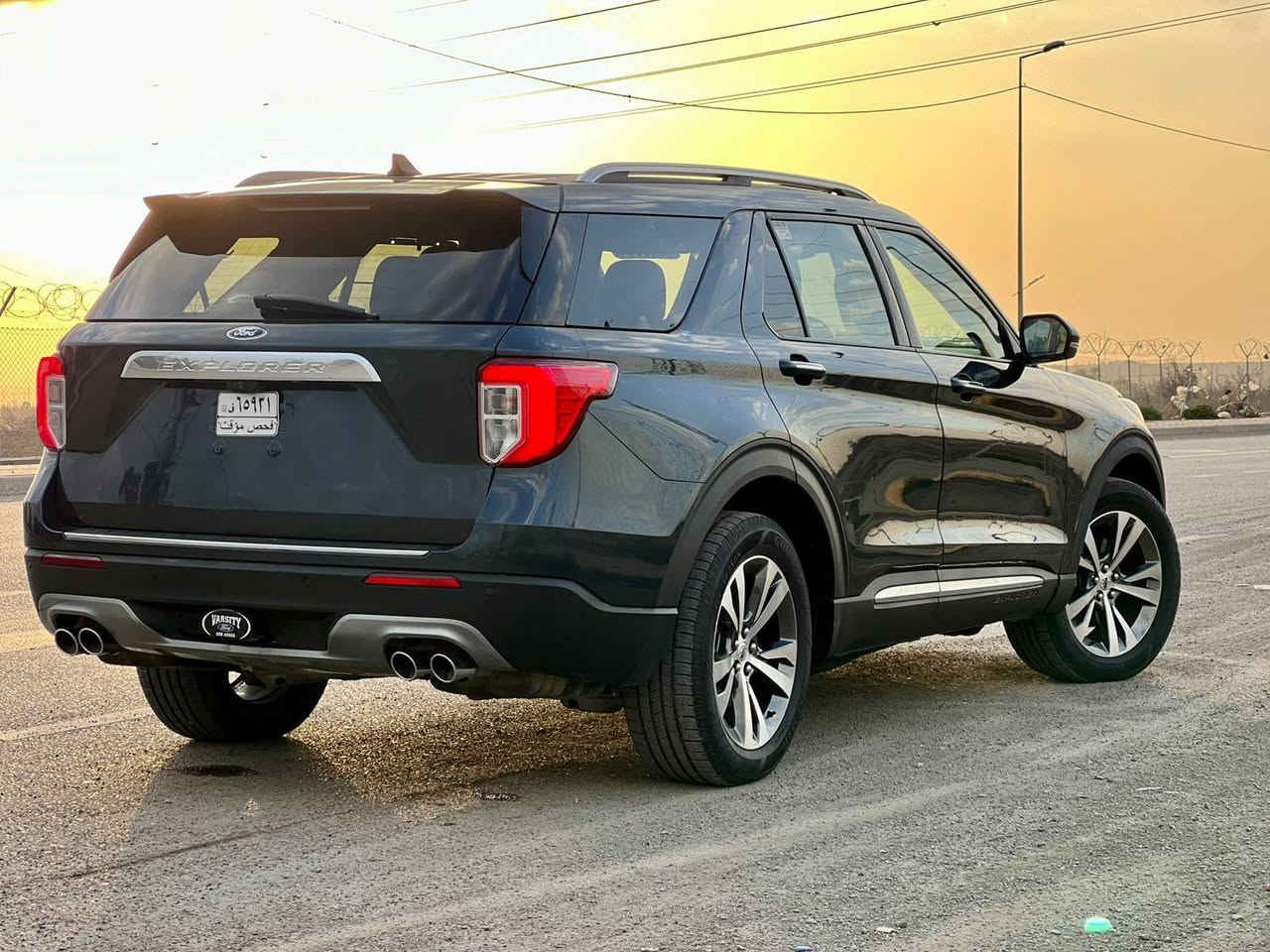اعلى شي VIP فورد اكسبلور فئه(بلاتينيوم)
موديل 2023 ماشي 50 الف كم 

محرك 6 سلندر  3000cc توين 

المواصفات فول الفول VIp ✅

بصمة تشغيل وابواب 

دخول ذكي 

تشغيل عن بعد  

اوتو بارك تحكم ستيرن 

رادار جانبي

شاشة كبيرة 

كاميرا 360 درجة 

فتحة سقف بانوراما 

كشن كهرباء مع مساج 

كشنات تدفئة وتبريد 

ابواب اناره داخليه متغيره 

كشن Vip منفصل 

بردات خلفية ستيرن كهرباء 

كشن خزن 3  وضعيات 

خاصية الاصطفاف 

وضعيات قيادة 

سايد بريك بصمة 

تحذير خروج عن المسار 

تبريد مركزي 3 قطع

اوامر صوتية مع12سماعه

مانع تصادم

صندوق كهرباء 

اوتو هولد سايد بريك بصمة 

قيادة آلية جي بي اس GPS

حساسات خلفية وامامية 

💠ملاحضة السيارة مكفولة

 كير ومحرك صدر اطارات شواصي لغد كفاله

 حادثه سرقه رقم ميسان اني مستورده بأسمي 

🟩 سعر 230 

واتساب أو إتصال 

ت***********
