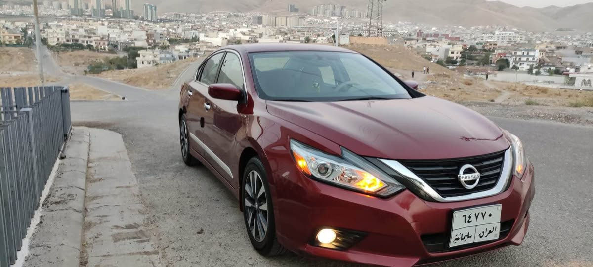 Nissan altima 2017 SV 

ناو زه رد 
رادار 
دوسه التيما
كاميرا 
يه ك ده سته له شەحنەوە
٦٠ هەزار رۆشتوە 
هەمو شتێکی نوێیە 
پشتو پێشی کەپسە 
بەشەرت
دوو پارچە و دوو پلە بۆیاخی هەیە

مەجالێکی کەمی تێدایە

96$

*********** السليمانية, العراق

نص مكتوب في الصور:
- SV