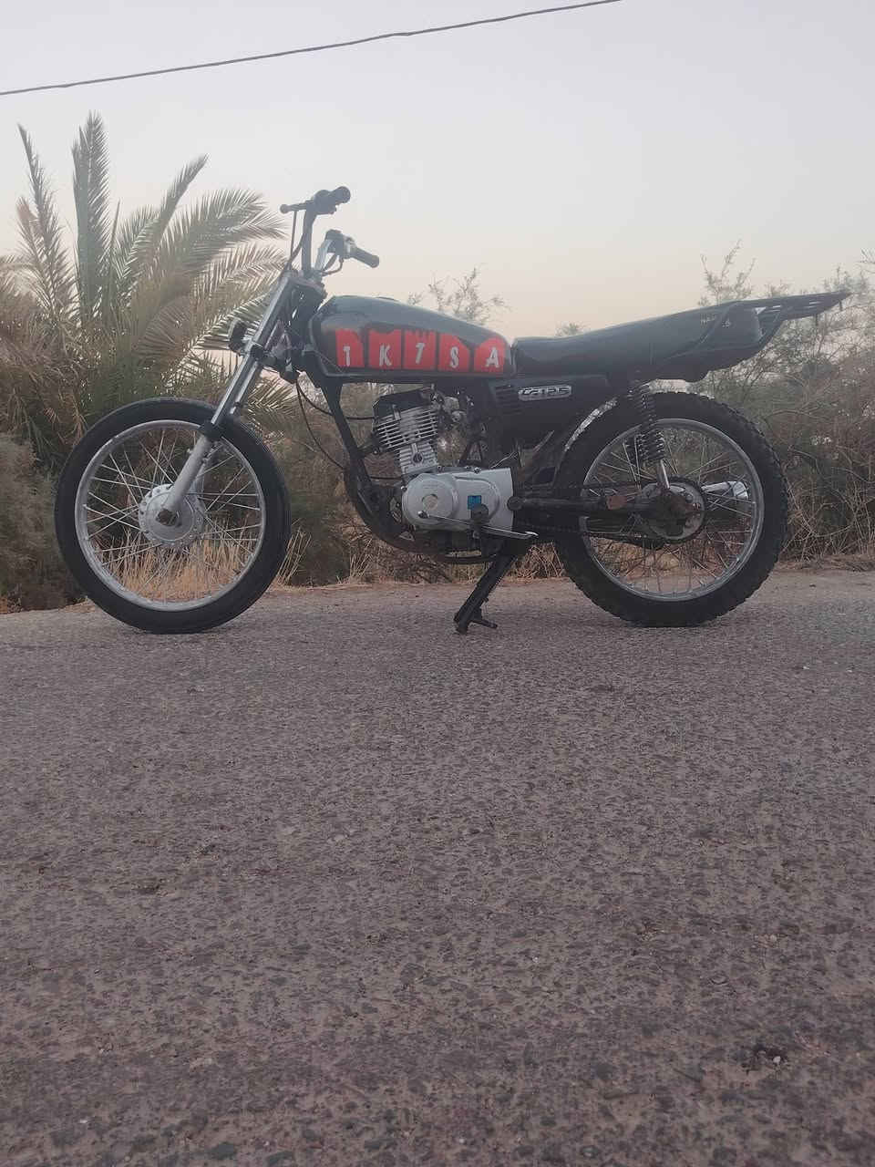 السلام عليكم دراجه للبيع كلك 300.   ***********
