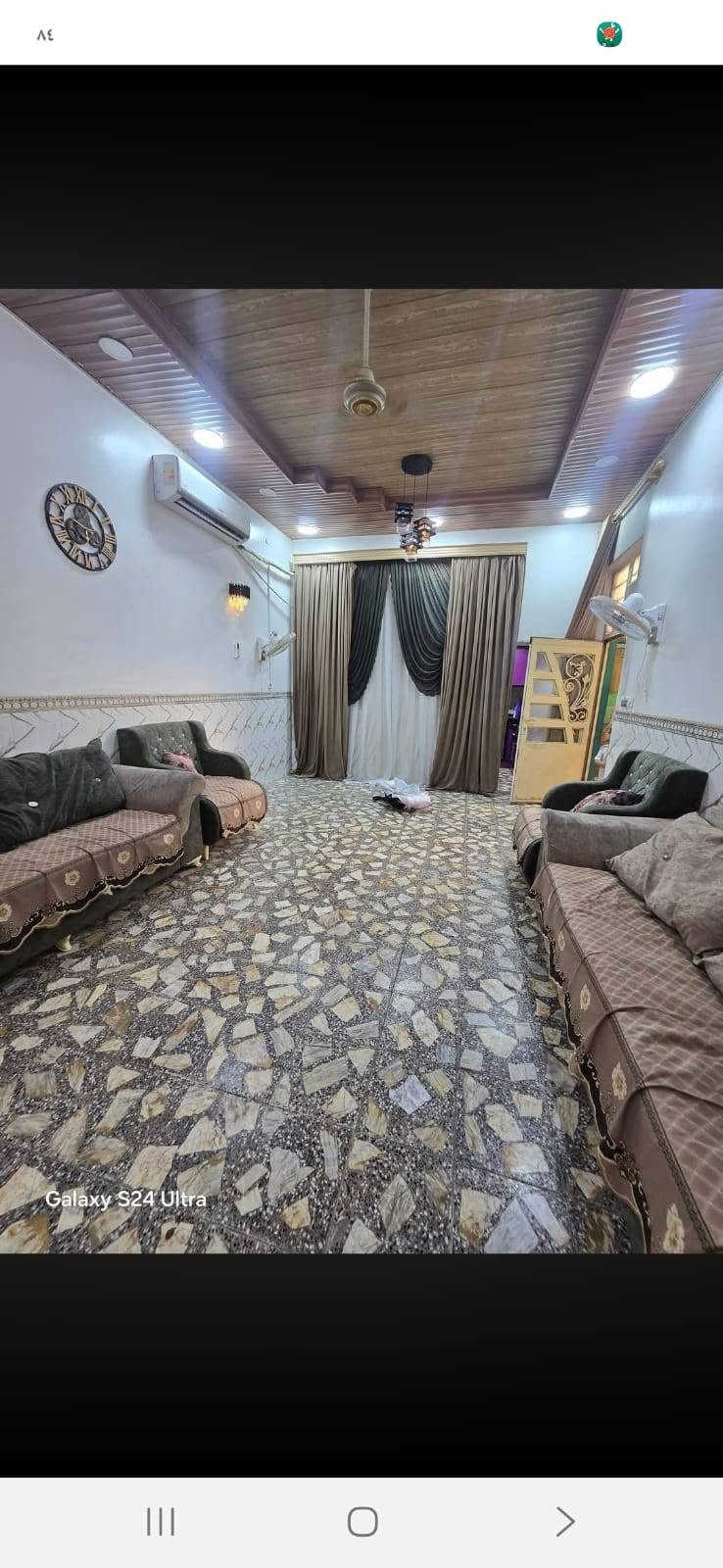🏠 بيت للبيع – فرصة مميزة 🏠
📍 الموقع: شارع المطار الجديد – شارع سبيس

📐 المساحة: 250 متر
🏡 متكون من 3 بيوت
🛏️ 4 غرف
🚿 4 حمامات

💰 السعر: 130 مليون
💵 وبي مجال بسيط

📞 للاستفسار والمعاينة:
***********
📲 واتساب متوفر
