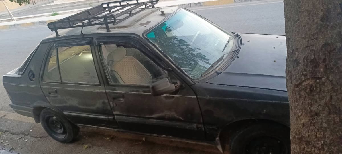 بيجو سنويه بيضه محرك بي اثر نفخ كير نضيف طخم نضيف عليها غرامه ١٠٠ الف السياره شغاله ترايك وين من يعجبك شرط نكره سلف السياره مابيها صبغ فقط تقحيل ولباقي كدم العين مكاني حي القاهره السعر ١٠ وبيها مجال قليل شرط الوكاله ولتحويل ***********
